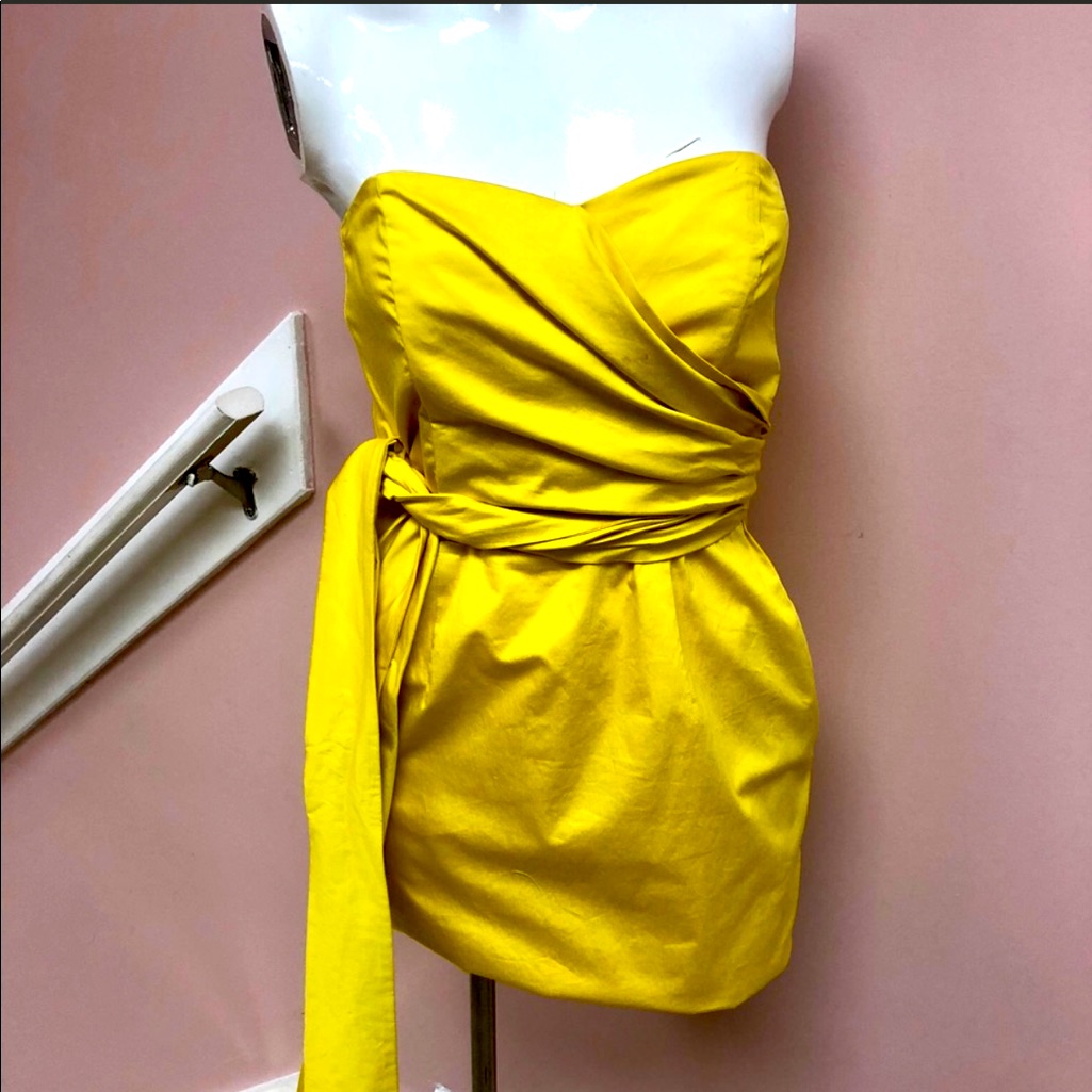 Yellow Wrap Mini